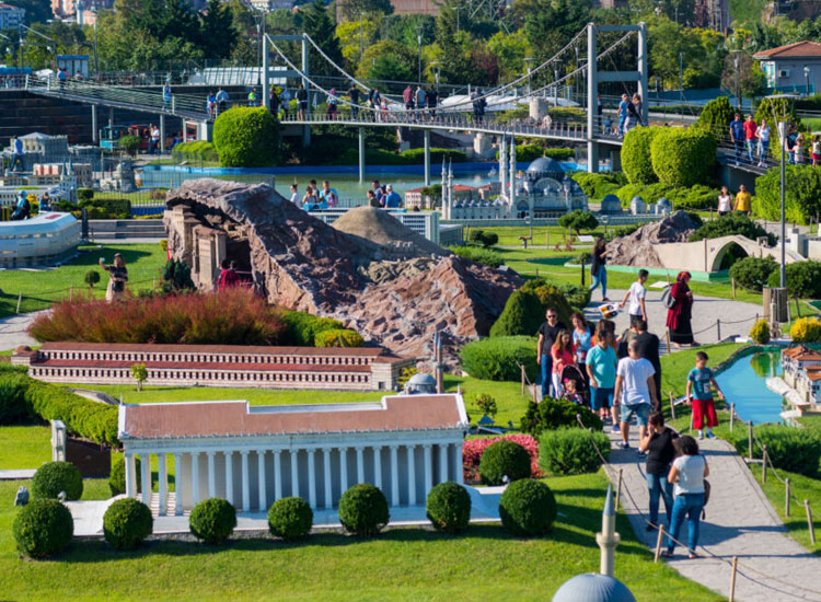 Le parc Miniatürk